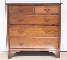 Bracket foot 2 over 3 English chest