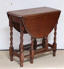 Barley twist oak drop side table