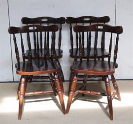 Set of 4 chairs