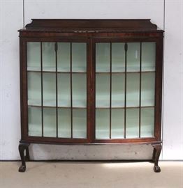 Chippendale 2 door bookcase