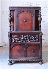 Heavily carved 10 pc vintage dining set