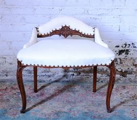 Fancy vanity stool w/nail head trim