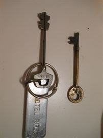 Hotel Ritz Paris & other keys