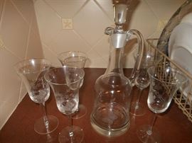 Crystal decanter & 5 stems