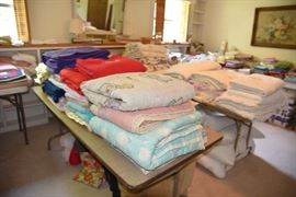 bquiltsandgoodbackground