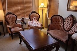 Victorian style living room furniture