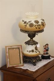 Old style table lamp