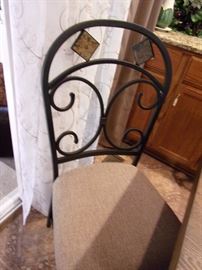 Kitchen table and 6 chairs  - New