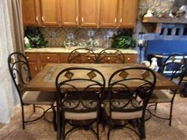 NewKitchen table and 6 chairs