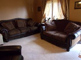Durablended sofa&loveseat