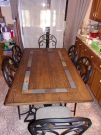 Kitchen table and 6 chairs  - New
