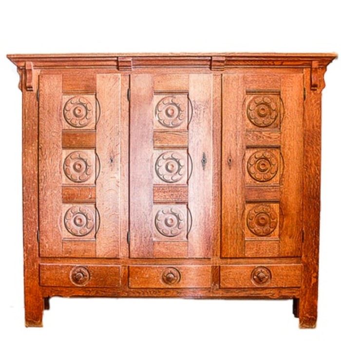 Quartersawn Oak Arts and Crafts Style Cabinet