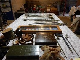 ASSORTED MILITARIA
