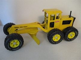 Vintage Tonka road grader