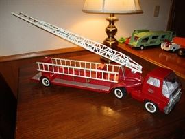 Vintage Tonka fire engine in excellent condition