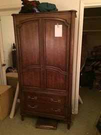 Armoire, beautiful, perfect condition