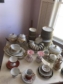 Gorgeous 18th Century porcelains