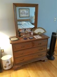 Young Hinkle Dresser in Oak