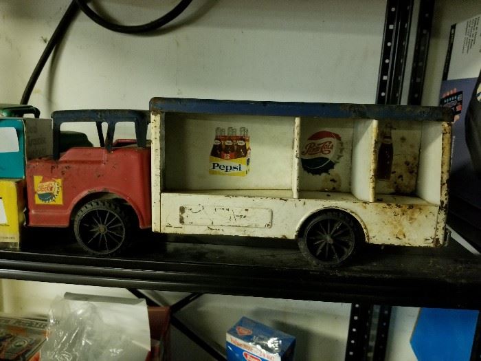 Vintage Nylint Pepsi truck.