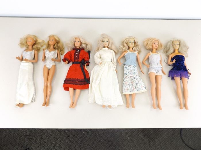 Lot of 1970's Mattel etc. 18 inch Barbie Dolls
