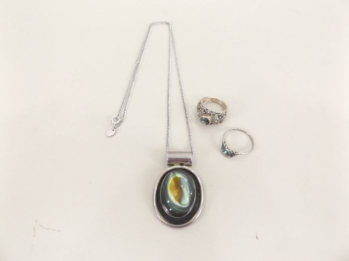 Sterling Silver Druzy Necklace and Pendant, and 2 Matching Rings
