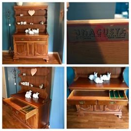 Unagusta Maple Maple Hutch