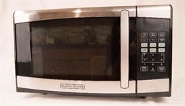 Black and Decker Microwave Oven  http://www.ctonlineauctions.com/detail.asp?id=629674