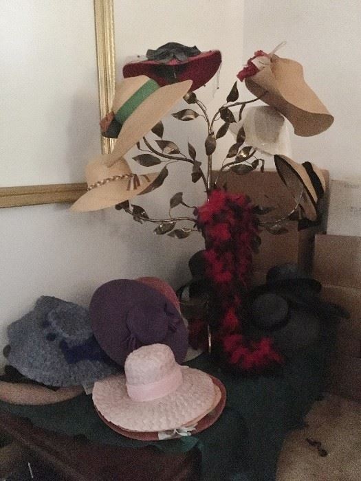 Loads of vintage and antique hats in the Hat Room!!