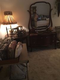 More new linens, boudoir lamp, princess dresser, and more collectibles!