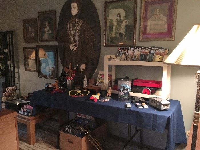 More wall art, beautiful Elizabethan lady portrait, and more toys!