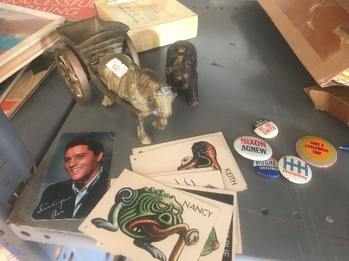 ELVIS, STICKERS, POLITICAL BUTTONS