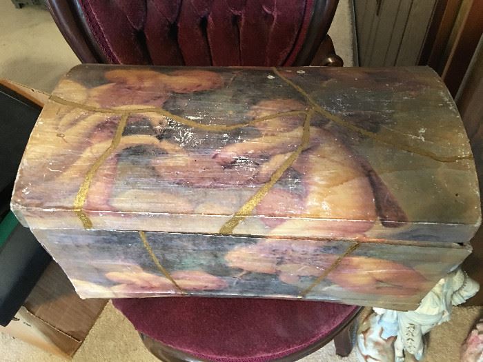 Wooden Box (vintage)
