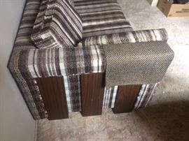 1970 Couch sofa bed with wood design in arms