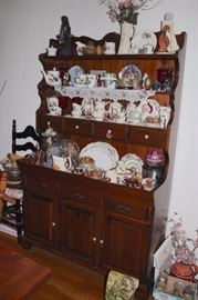 Hutch with Decorative Serving Pieces Throughout