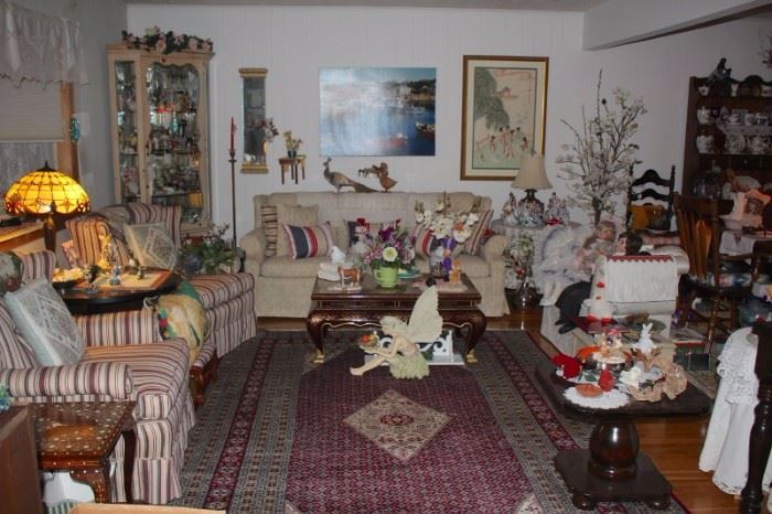 Home near bursting with items - Living room Furnishings, loads of Bric-A-Brac, Rug and Art