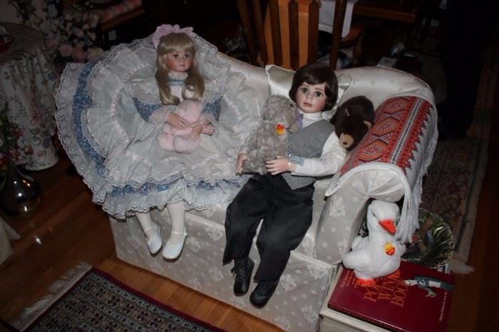 Dolls and Doll Sofa