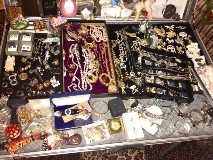 Loaded Jewelry Case