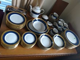 Beautiful modern dinner service