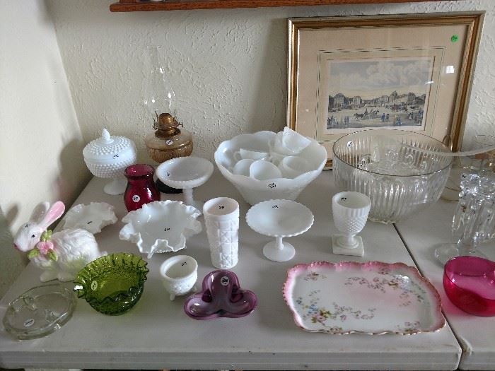 Art glass, milk glass, antique oil lamp