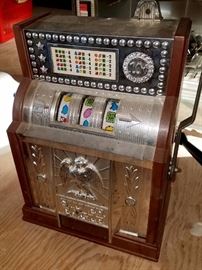 Vintage Silver Eagle toy slot machine bank