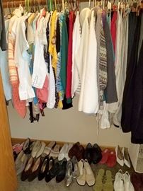 Women's clothing (size S-M) and shoes