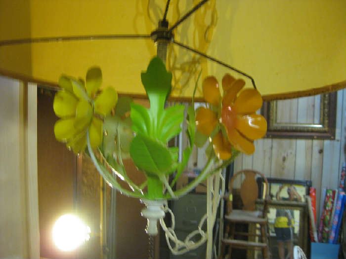 hanging lamp w/ metal flowers