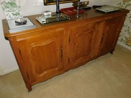 French Provincial style Oak Buffet, 33 x 68 x 19in