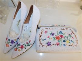 Embroidered stiletto heels with matching purse, covered in pearl beads. Early 1970's era, stunning