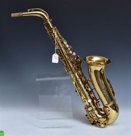 Conn Shooting Stars Saxophone
with brass finish, 22" long
with case