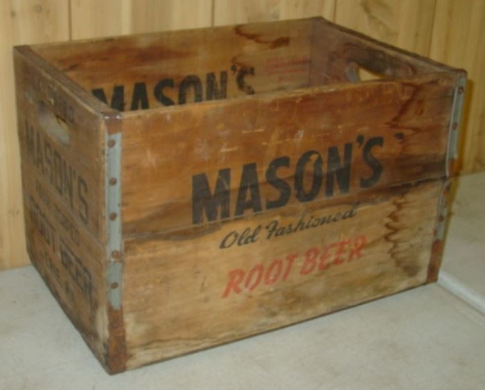 Mason's Root Beer Wooden Box