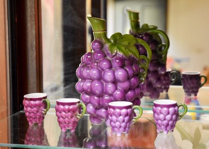 Grapes Pitcher / Decanter with Cups