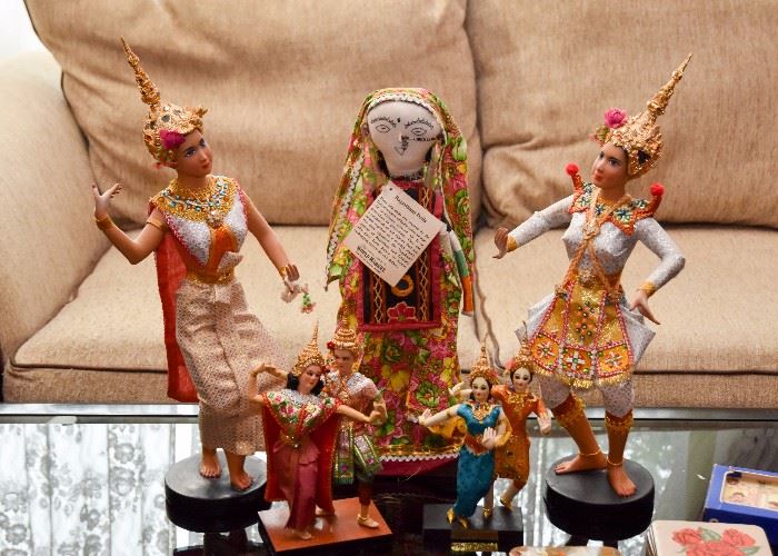 Collectible Asian Dolls