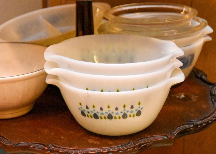 Vintage Glass Bowls (Stetson Marcrest Swiss Alpine Chalet)