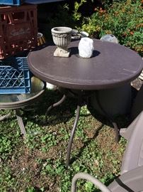 Metal patio table